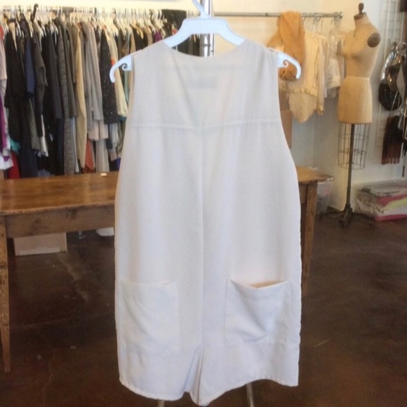 Karen Zambos - Picture 2 of 3